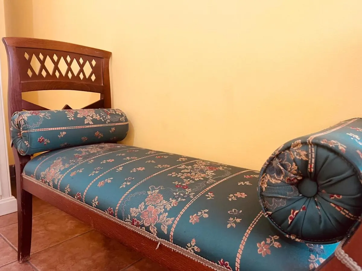 Casa Lorena A 50 Mt Dal Mare San Bartolomeo Al Mare Italy